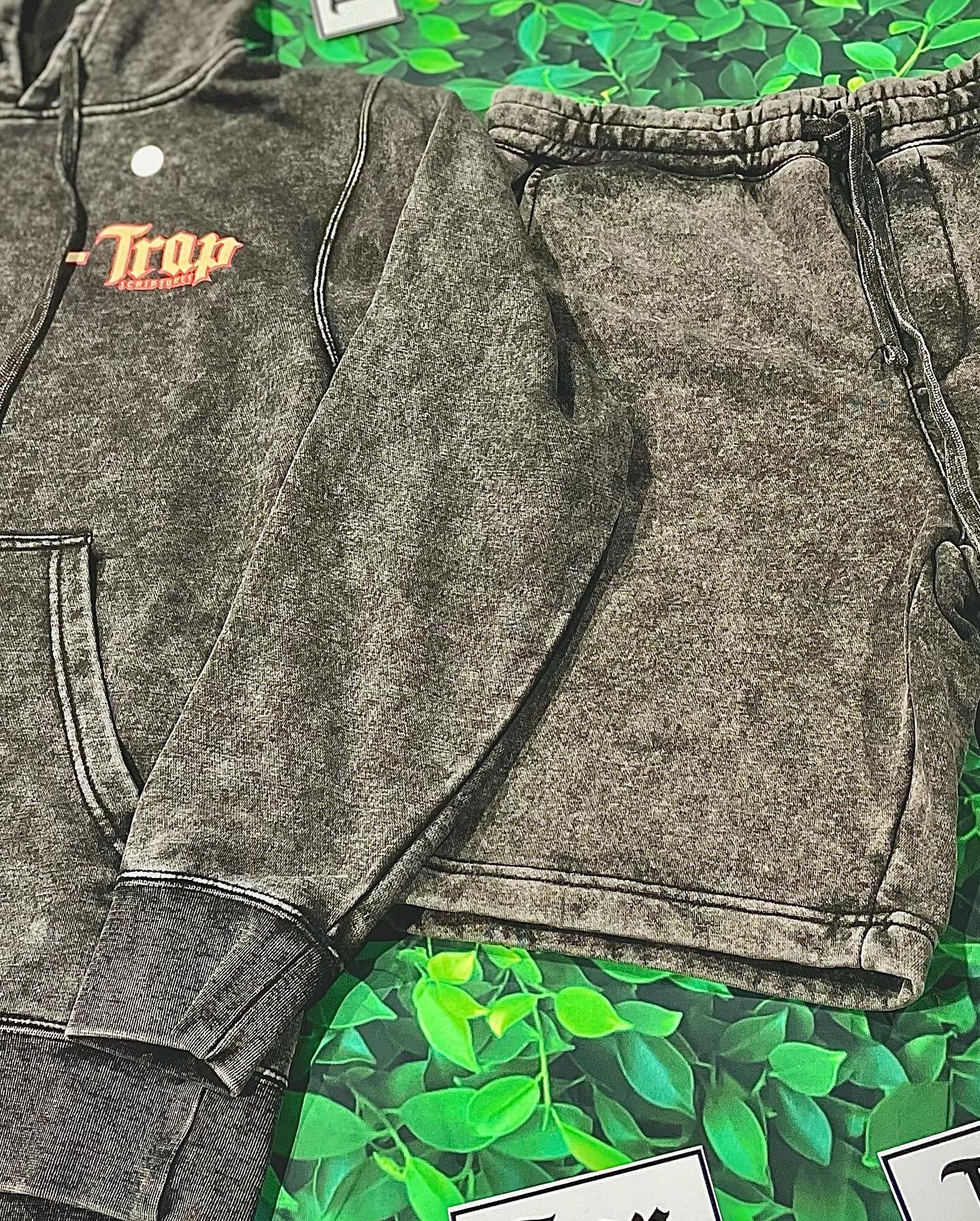 Trapscriptures Hoodie Short Set