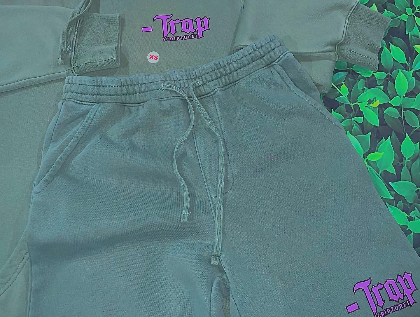 Trapscriptures Don’t Be A Goof Hoodie Short Set