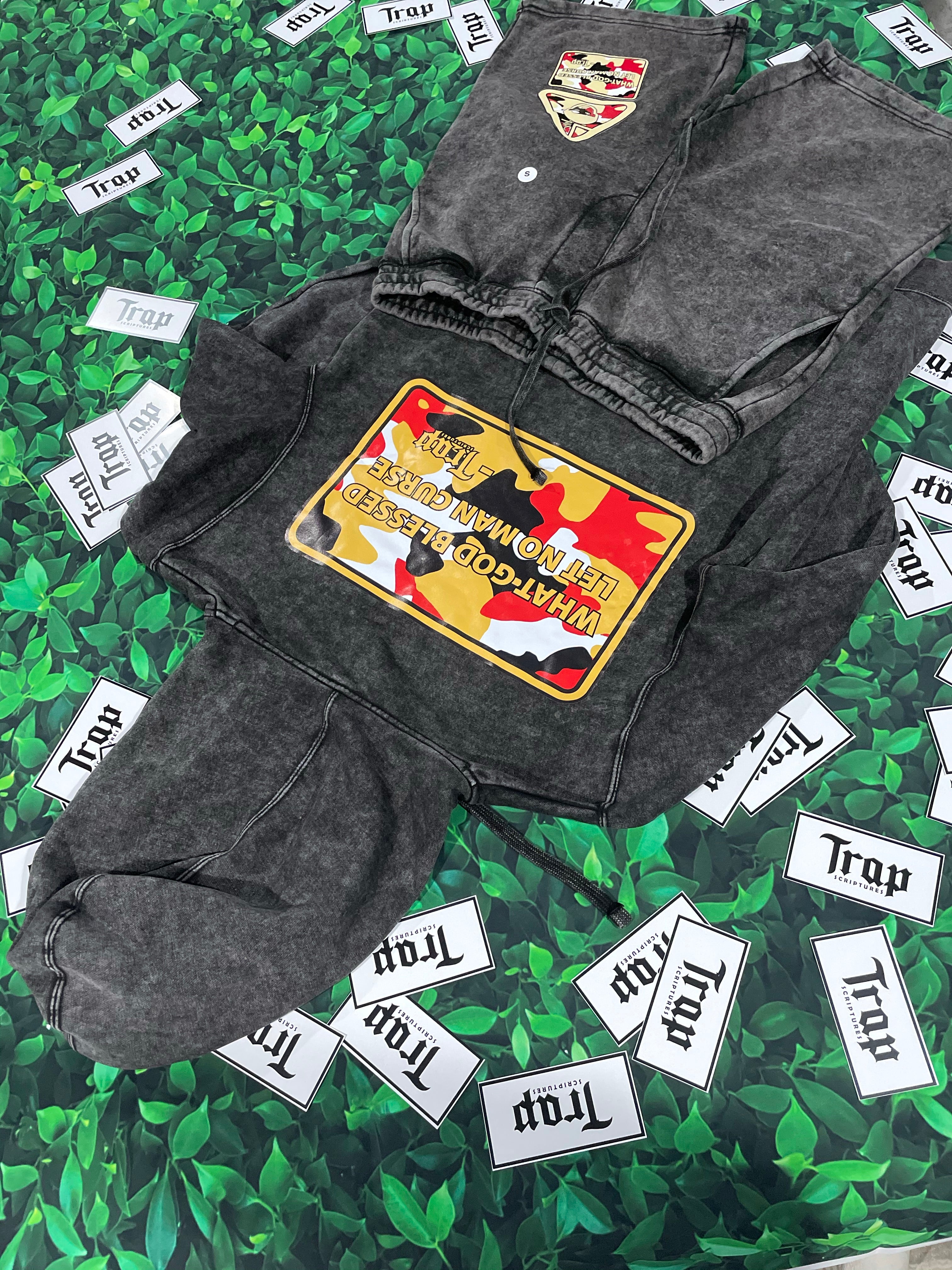 Trapscriptures Hoodie Short Set